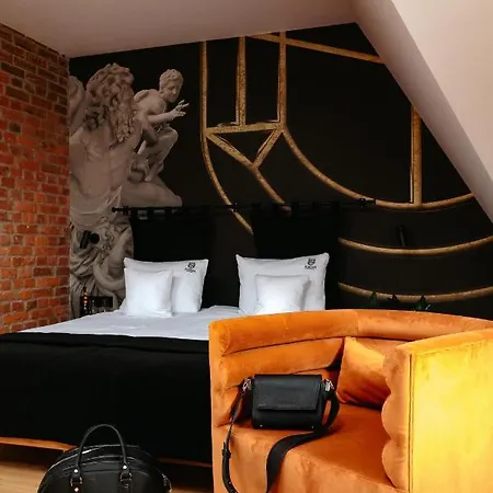 Schoeps By Renters 4*