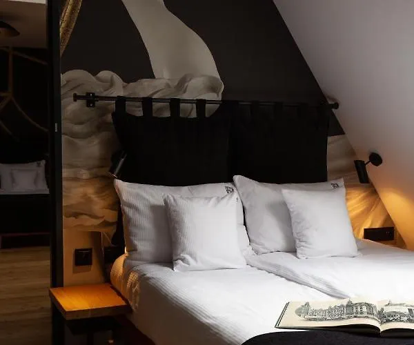 Апарт-отель Schoeps By Renters 4*