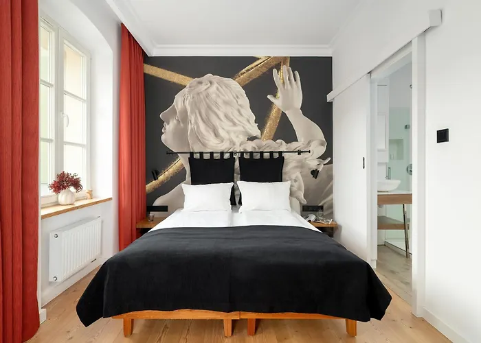 Schoeps By Renters 4* Познань