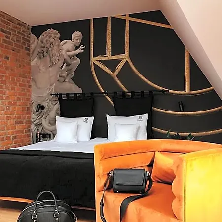 Schoeps By Renters 3*