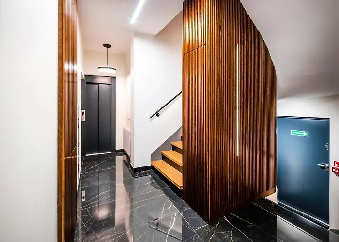 アパートホテル Schoeps By Renters ポズナン